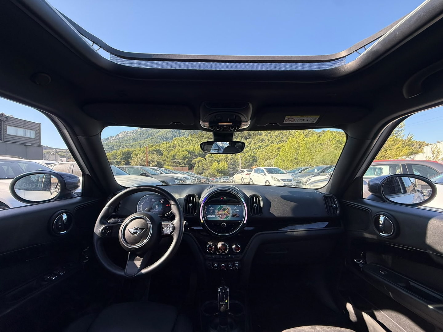 COUNTRYMAN