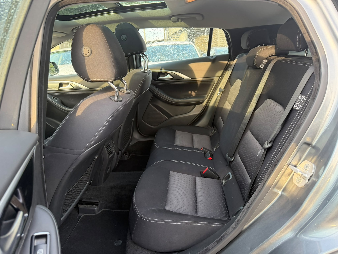 QX30