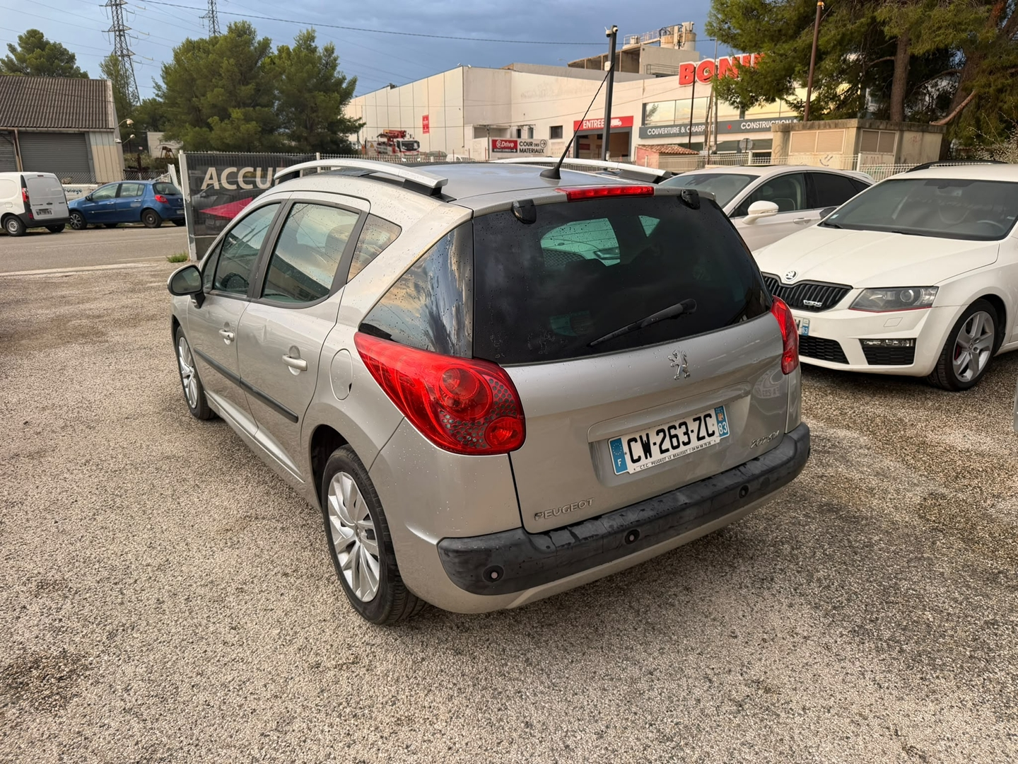 207 SW