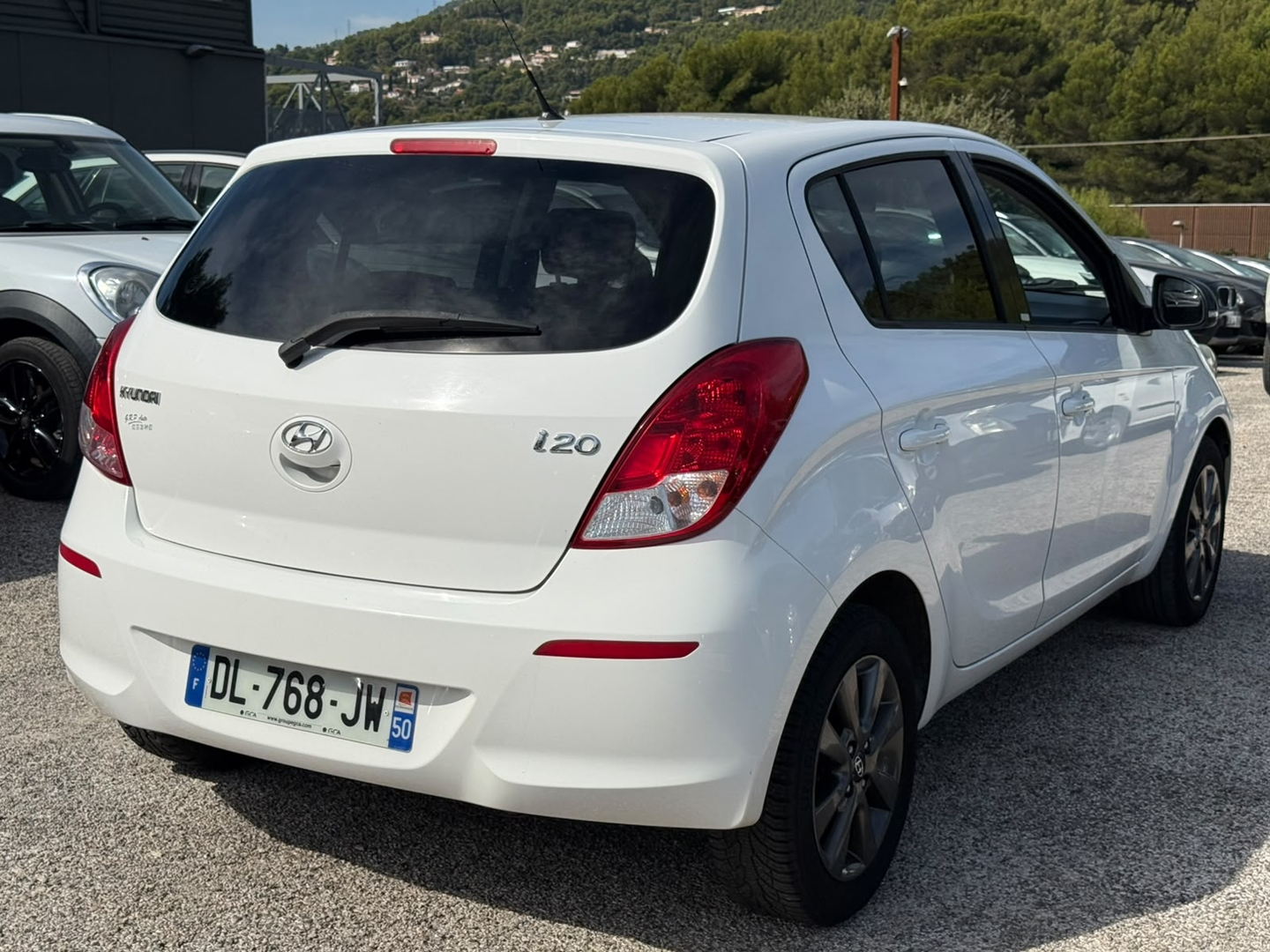 I20