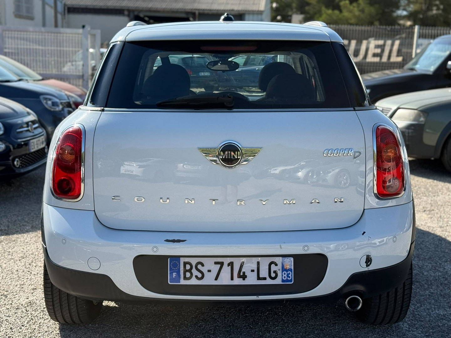 COUNTRYMAN