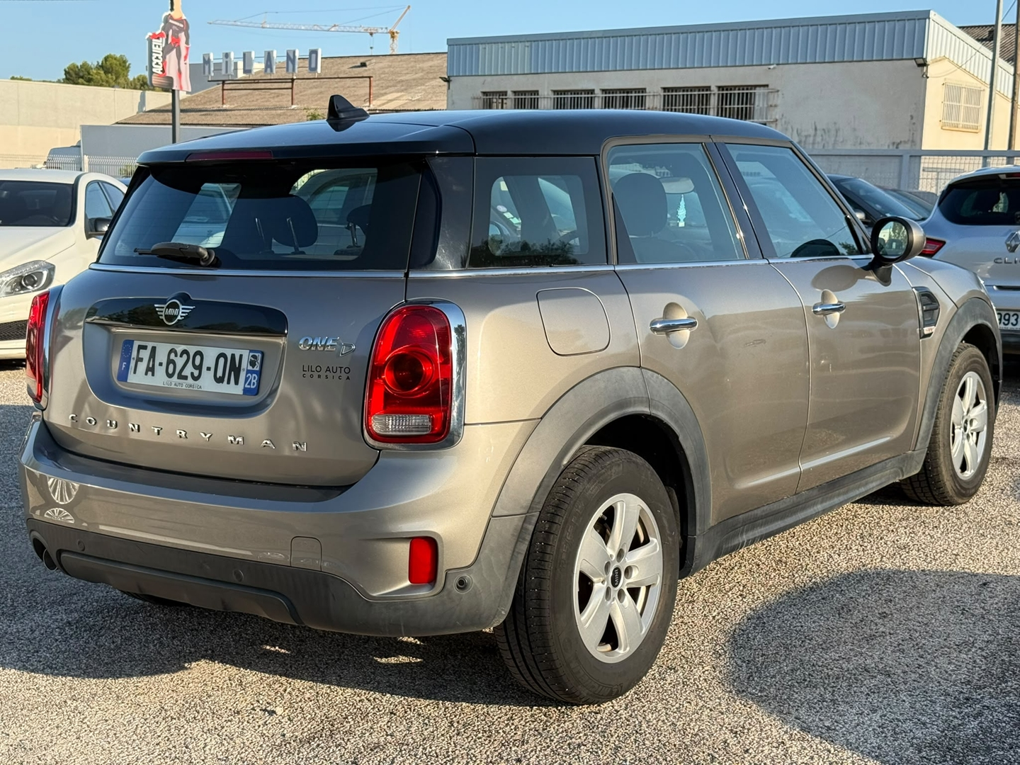 COUNTRYMAN