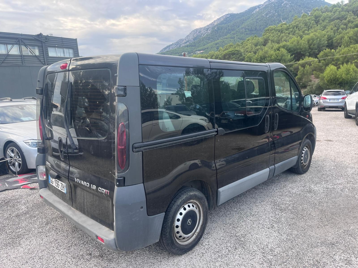 VIVARO COMBI