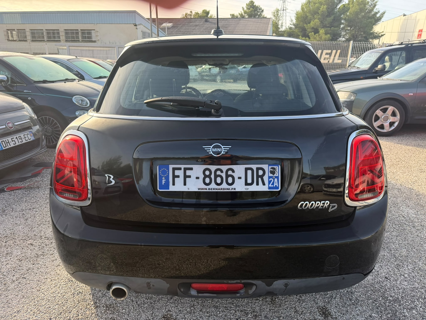 MINI 5 PORTES
