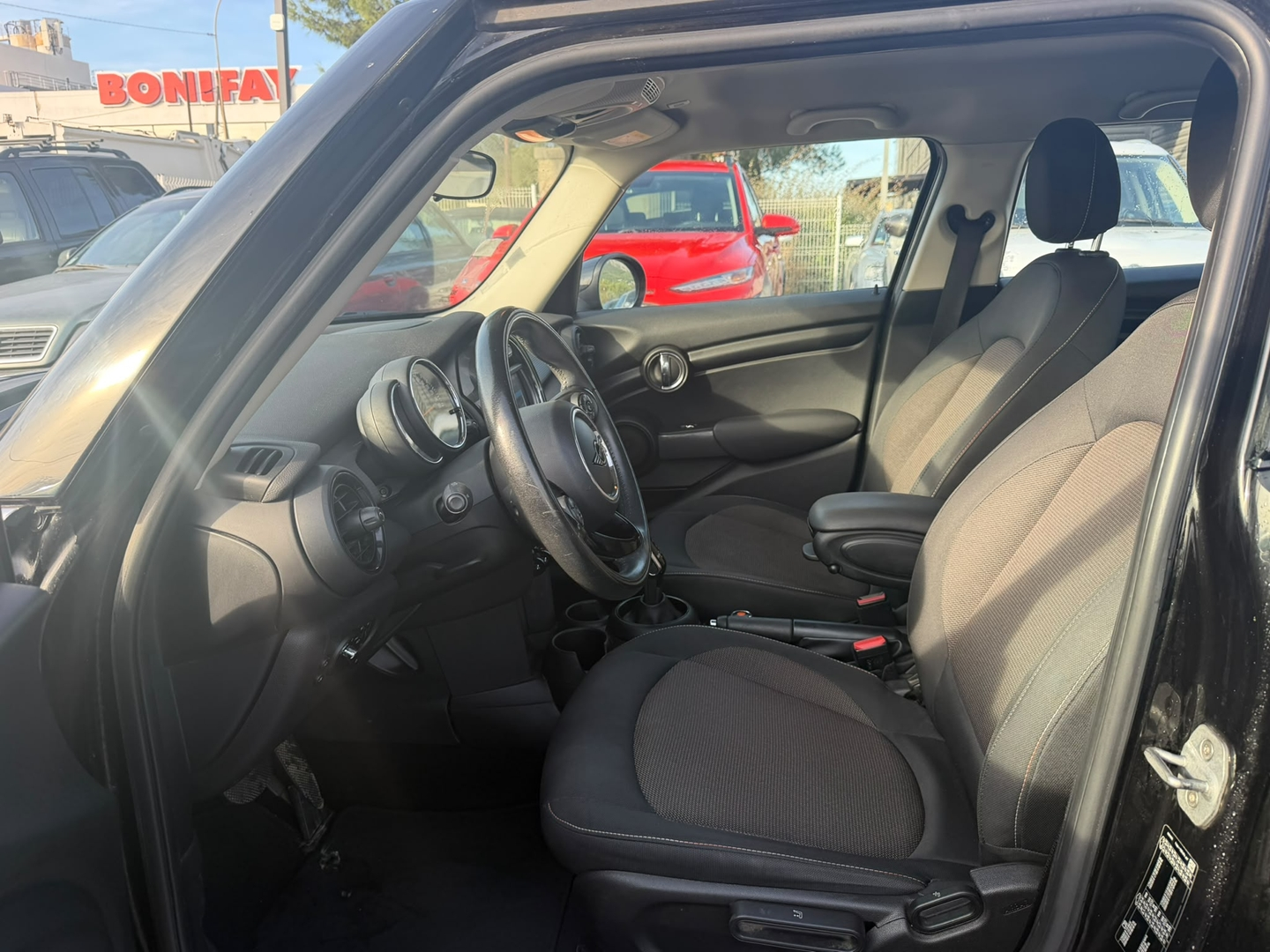 MINI 5 PORTES