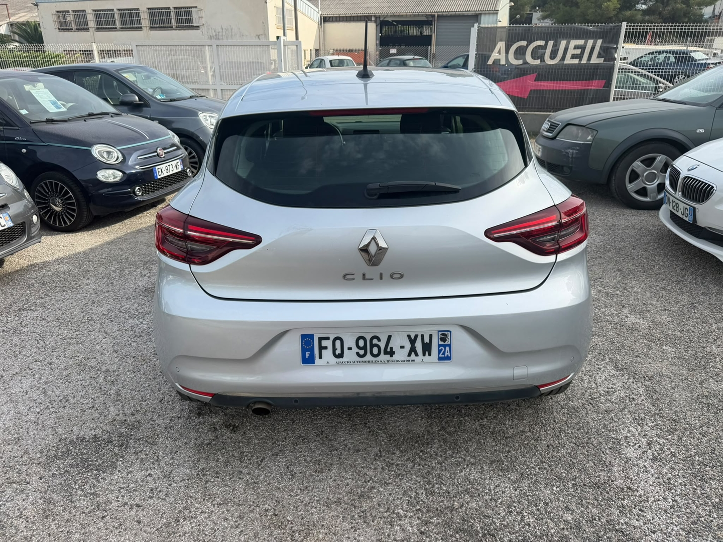 CLIO V