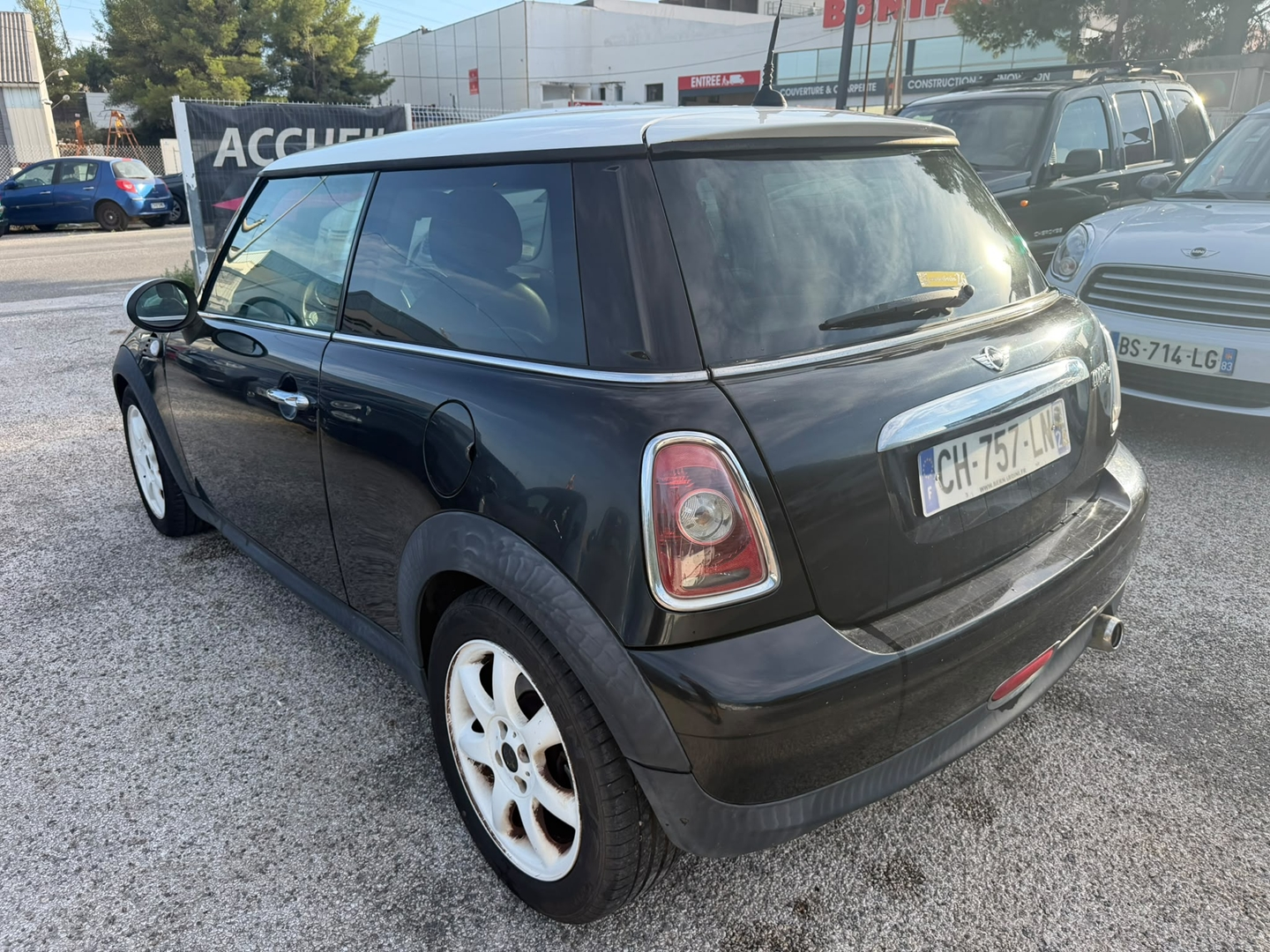 MINI