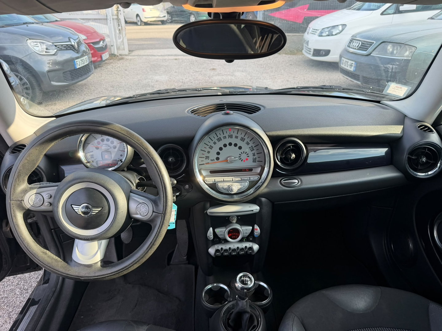 MINI