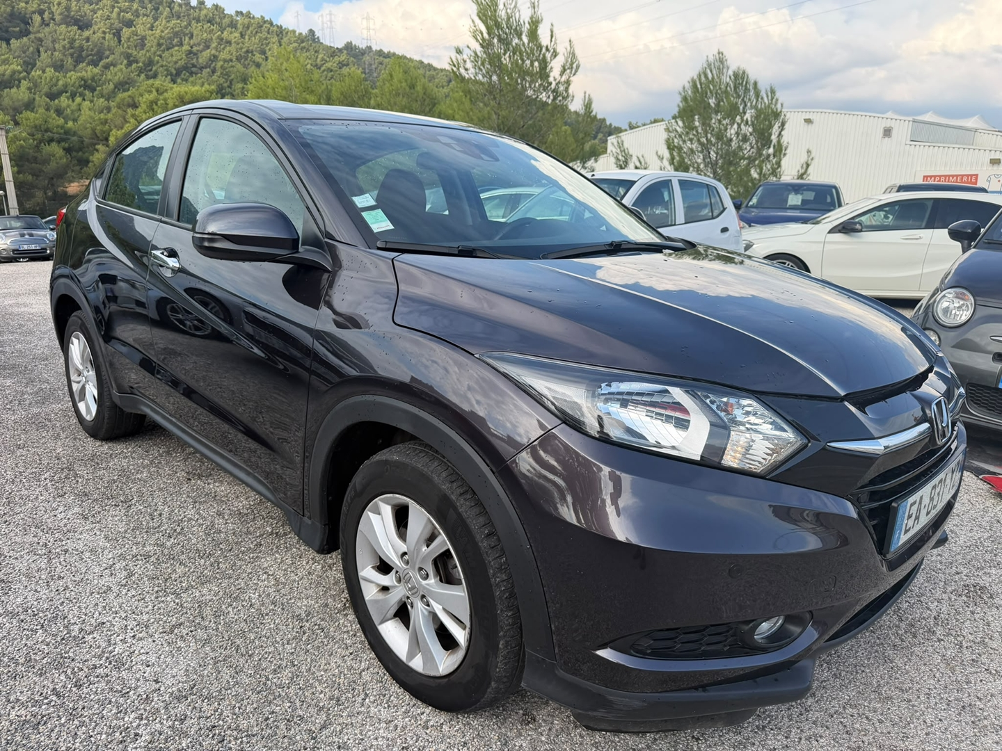 HR-V