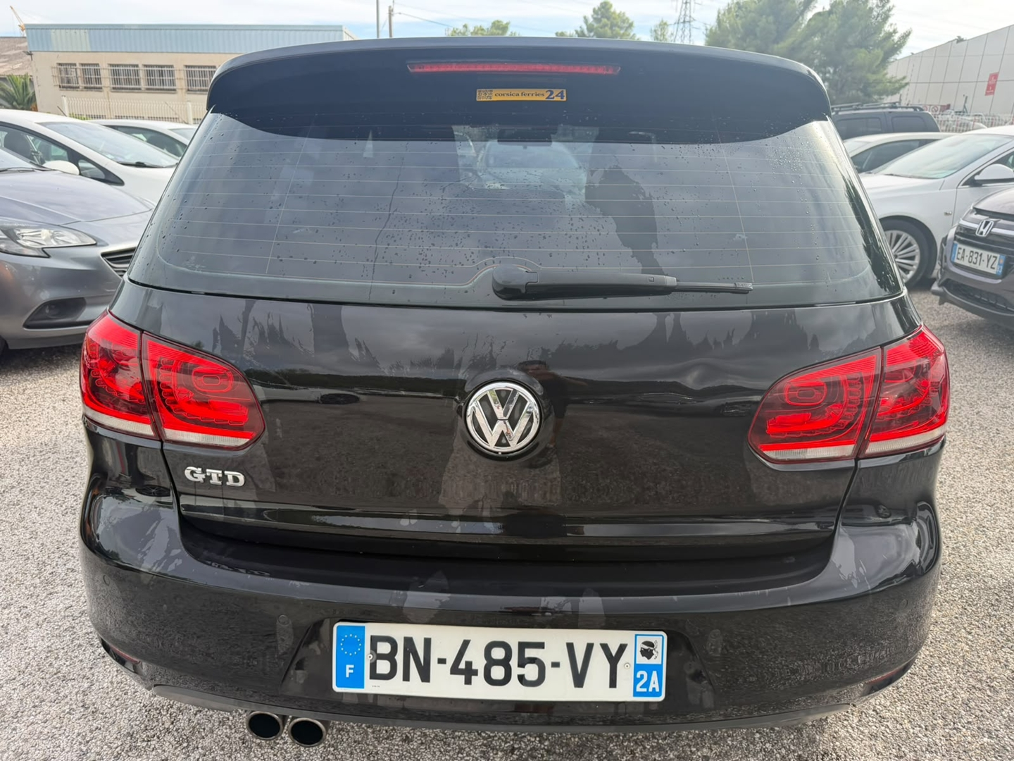 GOLF VI