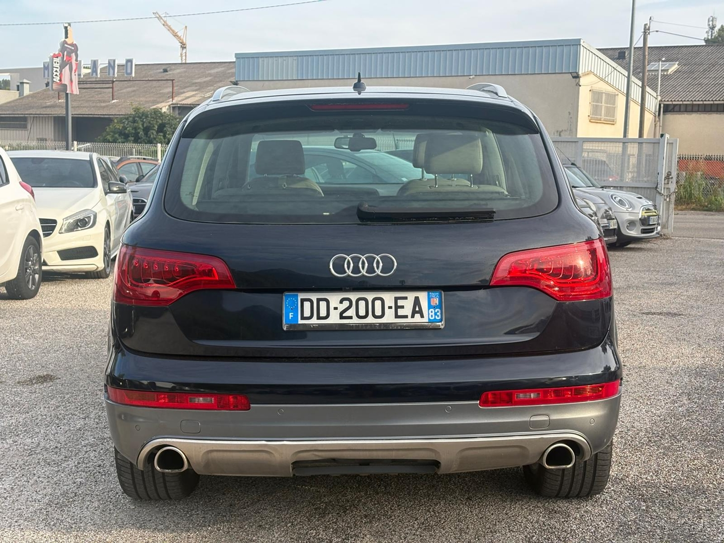 Q7