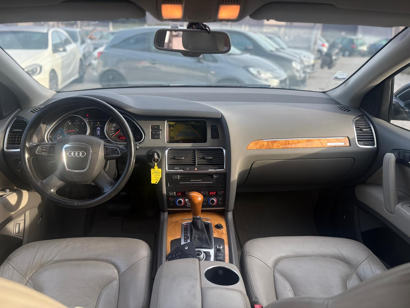 Q7