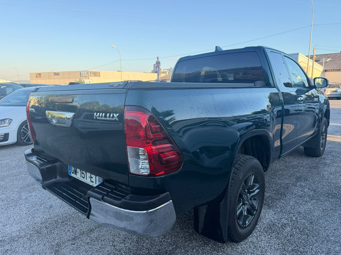 HILUX