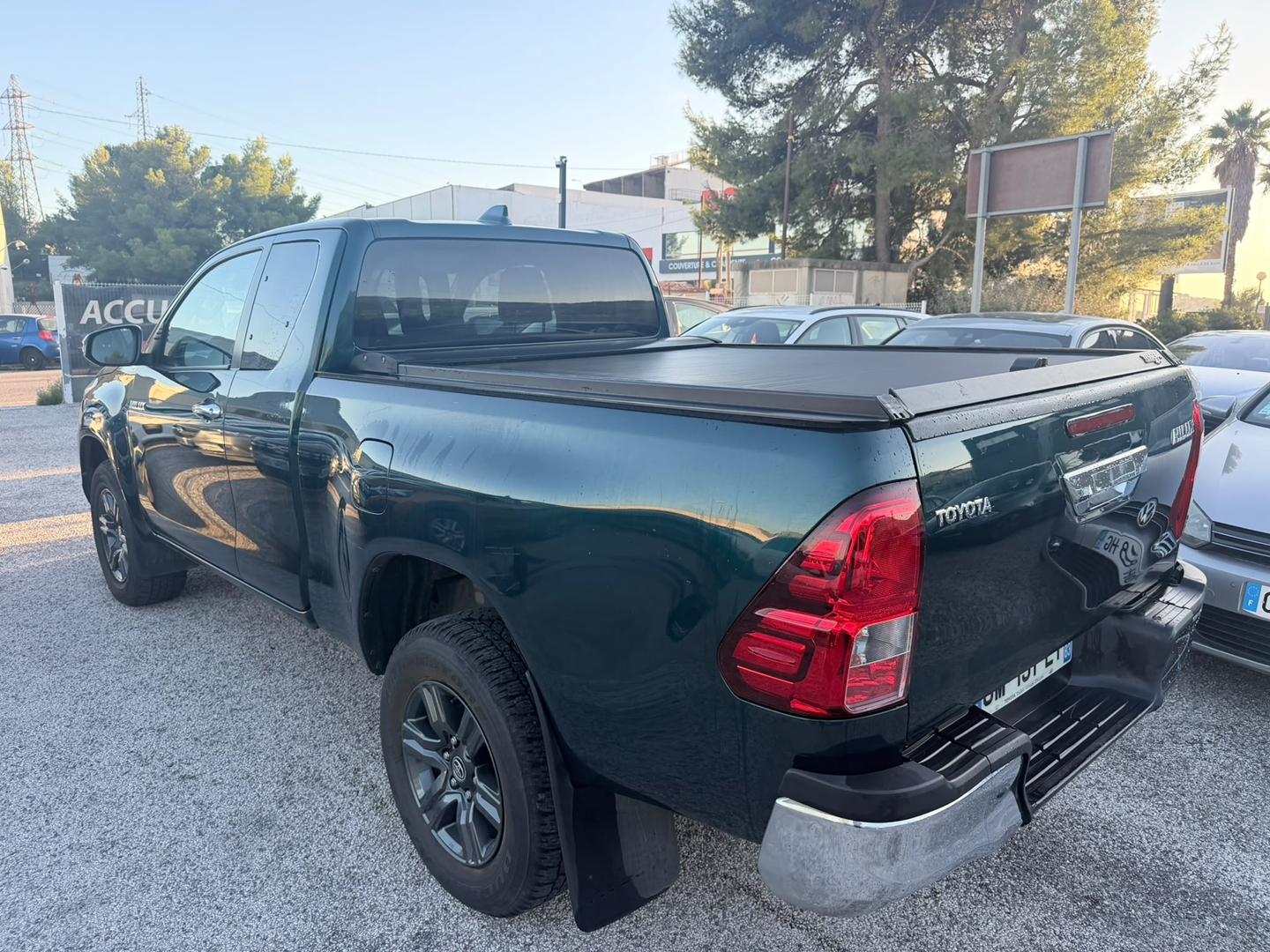 HILUX
