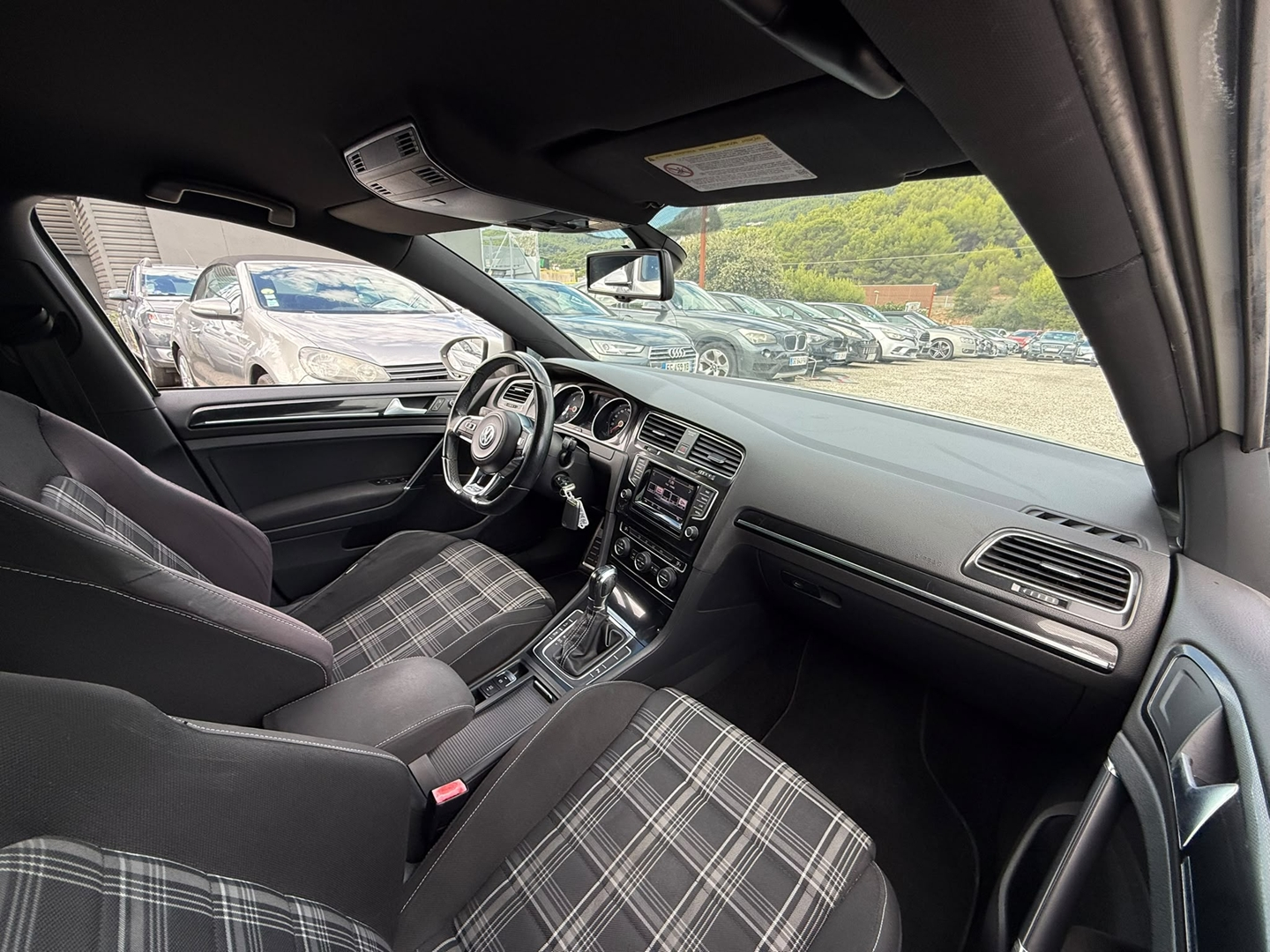 GOLF VII