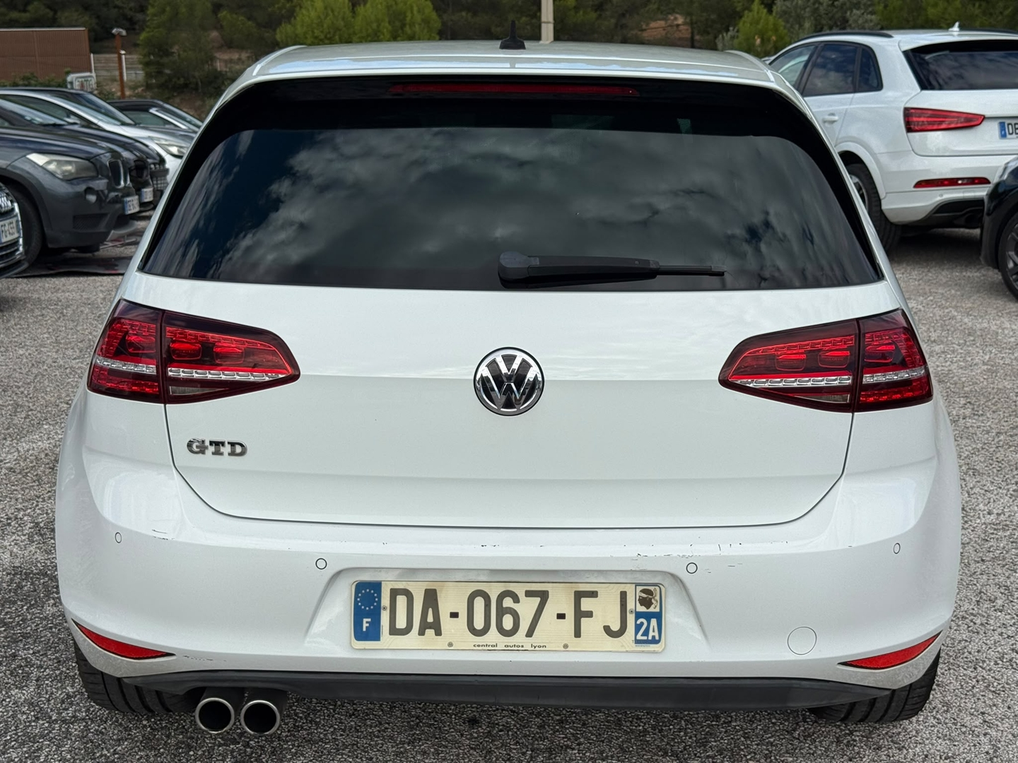 GOLF VII
