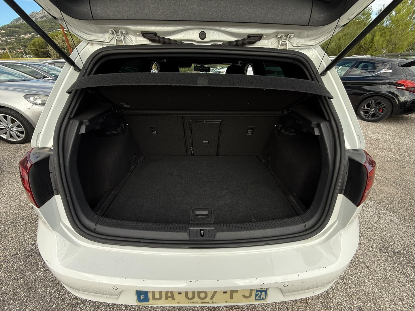 GOLF VII