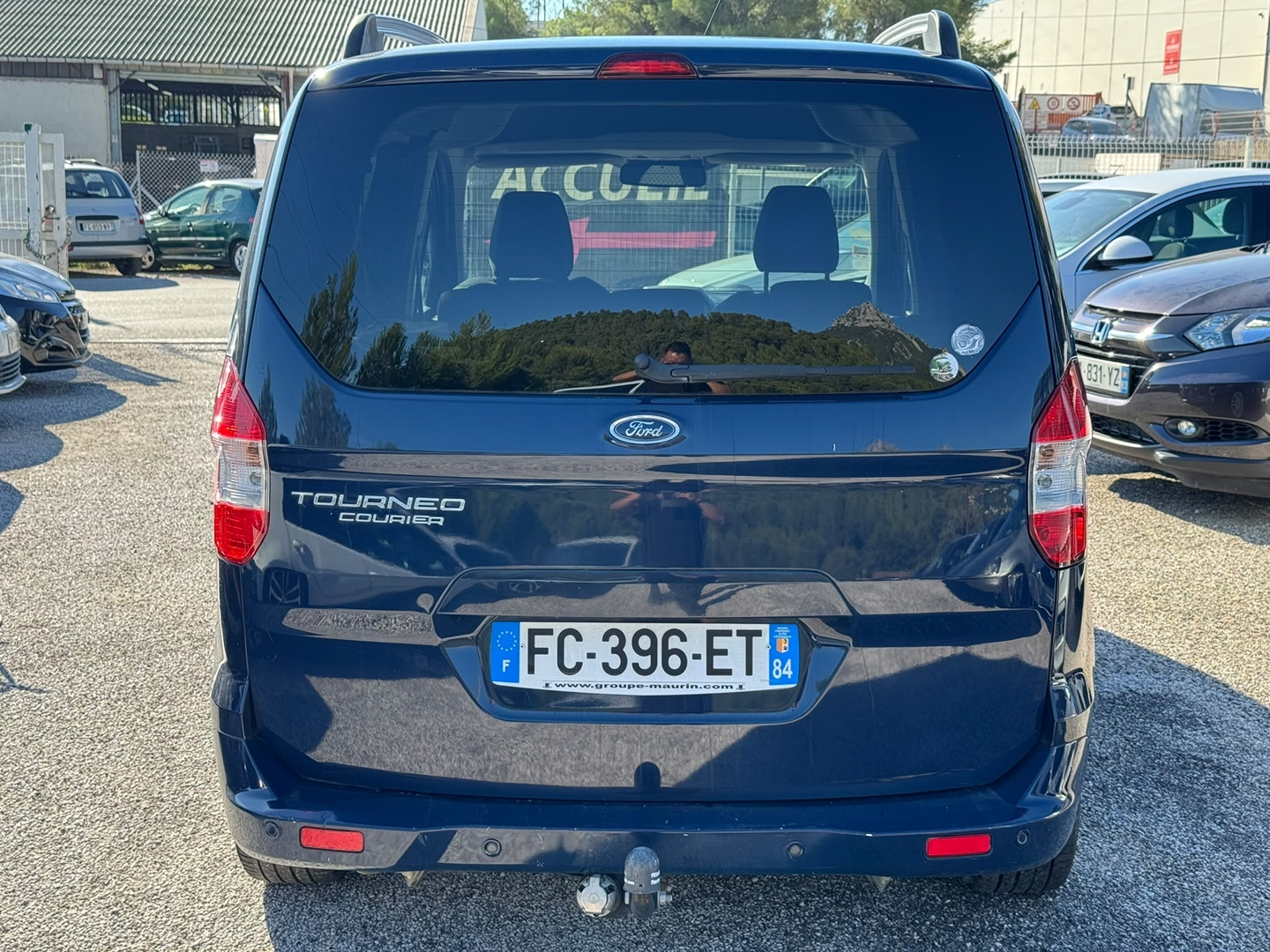 TRANSIT COURIER
