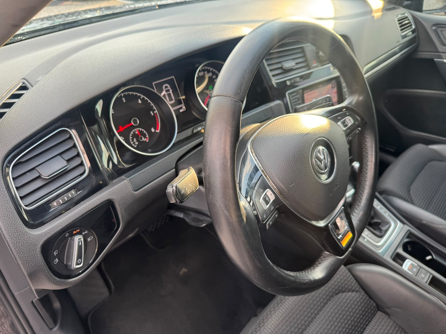 GOLF VII